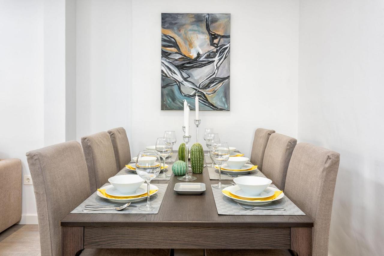 Merced Suites In Malaga By Solaga Holiday Homes Eksteriør bilde