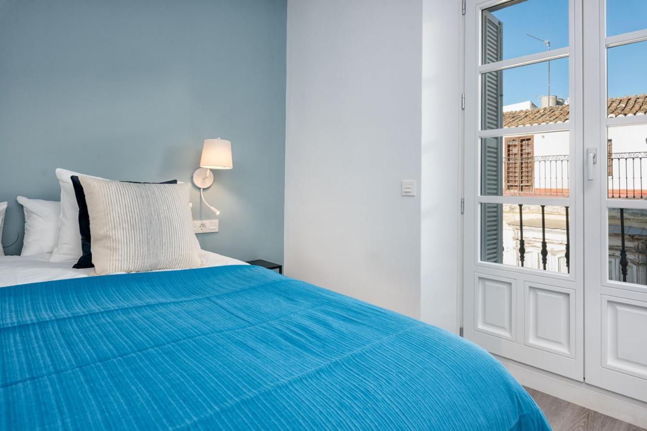 Merced Suites In Malaga By Solaga Holiday Homes Eksteriør bilde