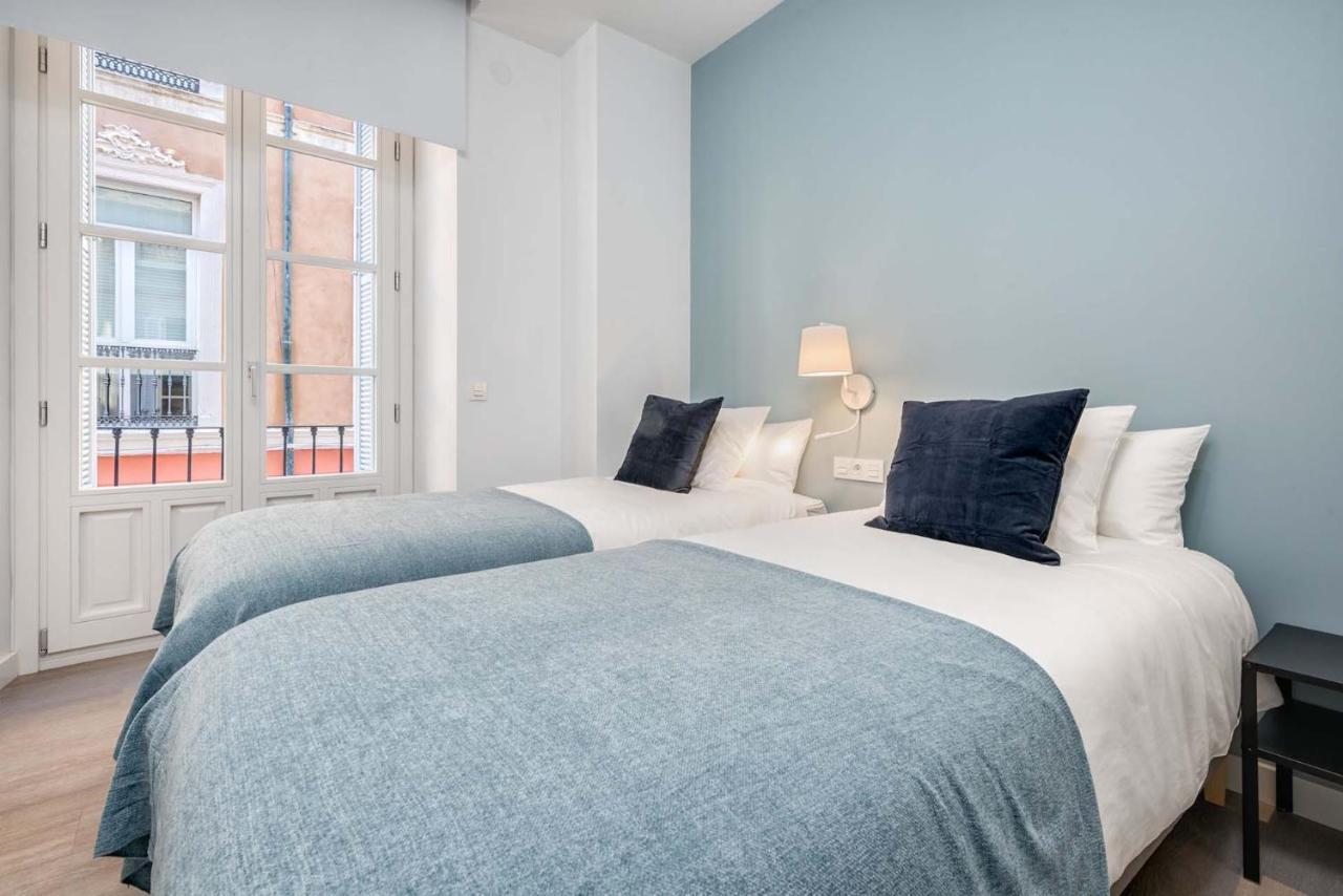 Merced Suites In Malaga By Solaga Holiday Homes Eksteriør bilde