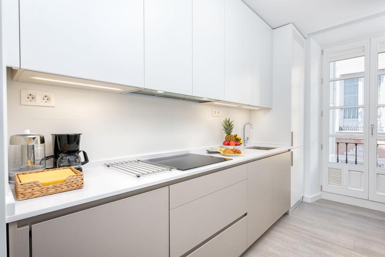Merced Suites In Malaga By Solaga Holiday Homes Eksteriør bilde