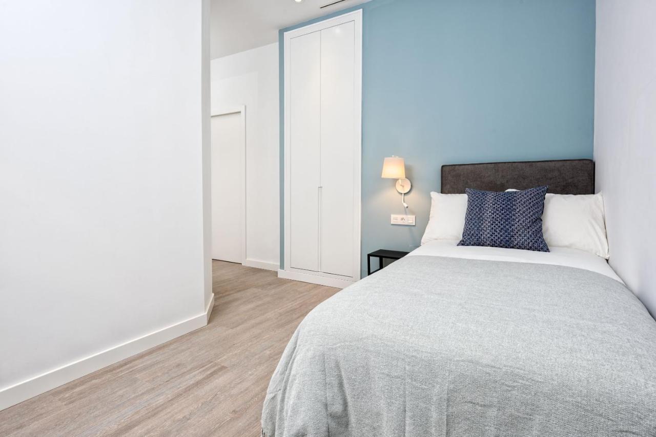 Merced Suites In Malaga By Solaga Holiday Homes Eksteriør bilde
