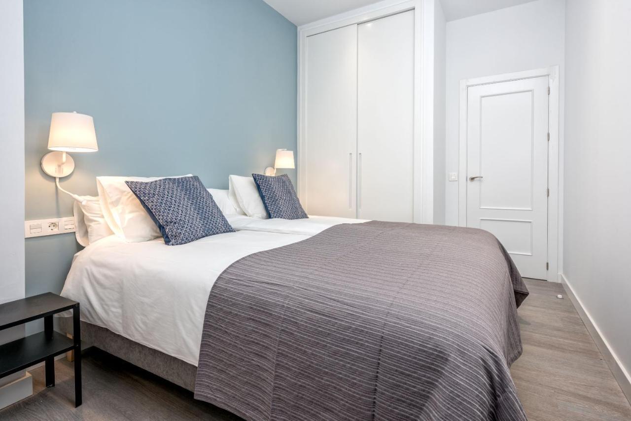Merced Suites In Malaga By Solaga Holiday Homes Eksteriør bilde